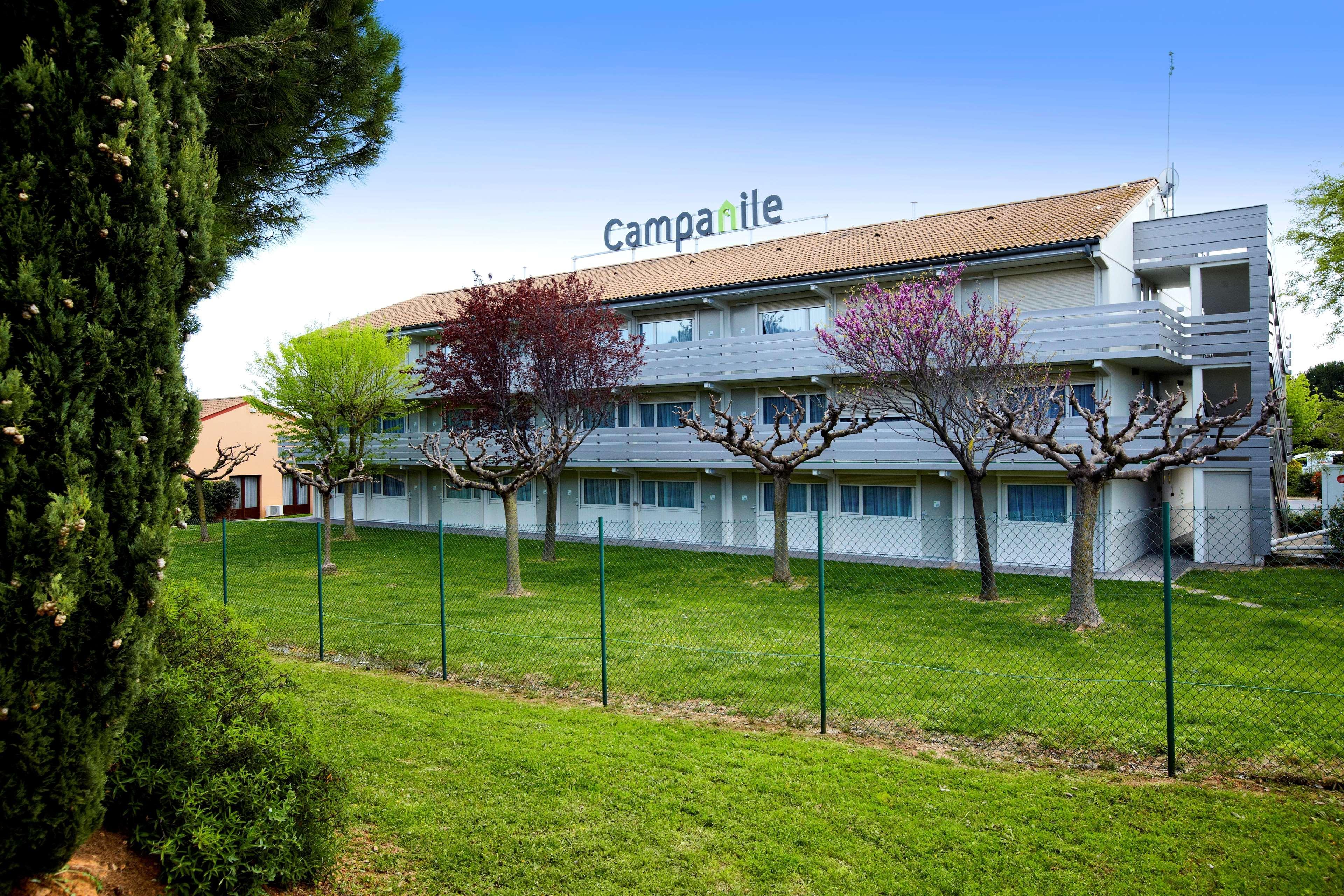 Hotel Campanile Béziers A9/A75 Esterno foto