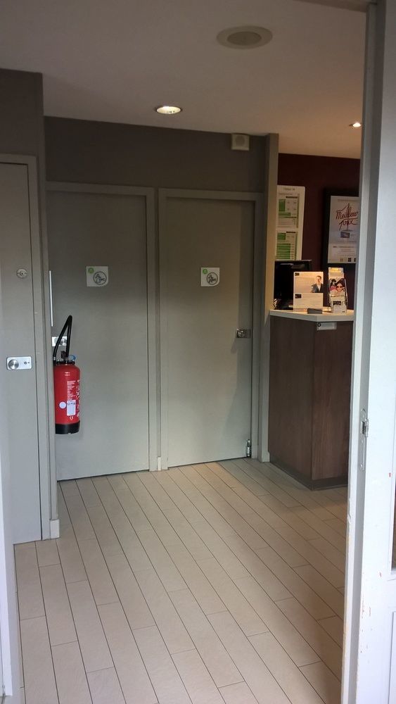 Hotel Campanile Béziers A9/A75 Esterno foto